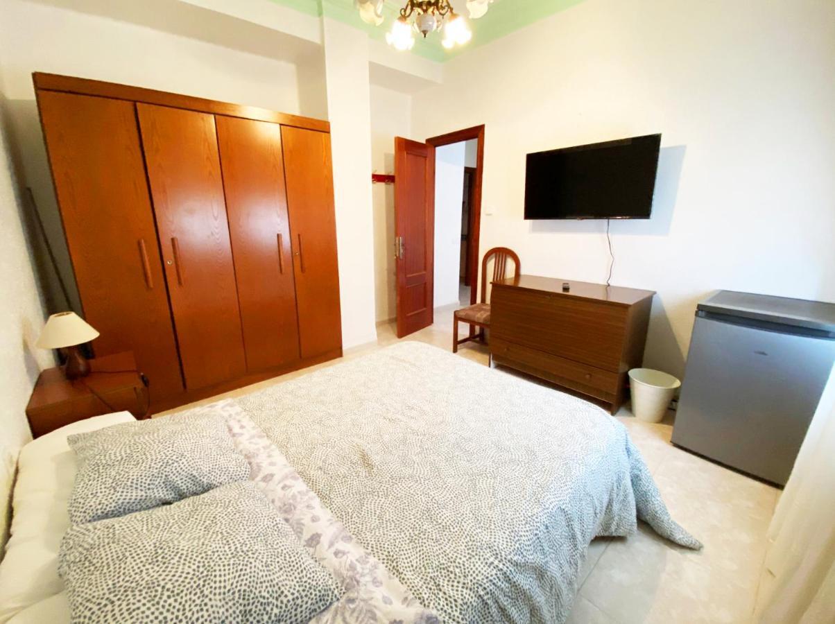 La Malvarrosa Beach Rooms In Shared Apartment Valencia Eksteriør bilde