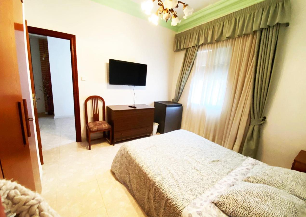 La Malvarrosa Beach Rooms In Shared Apartment Valencia Eksteriør bilde