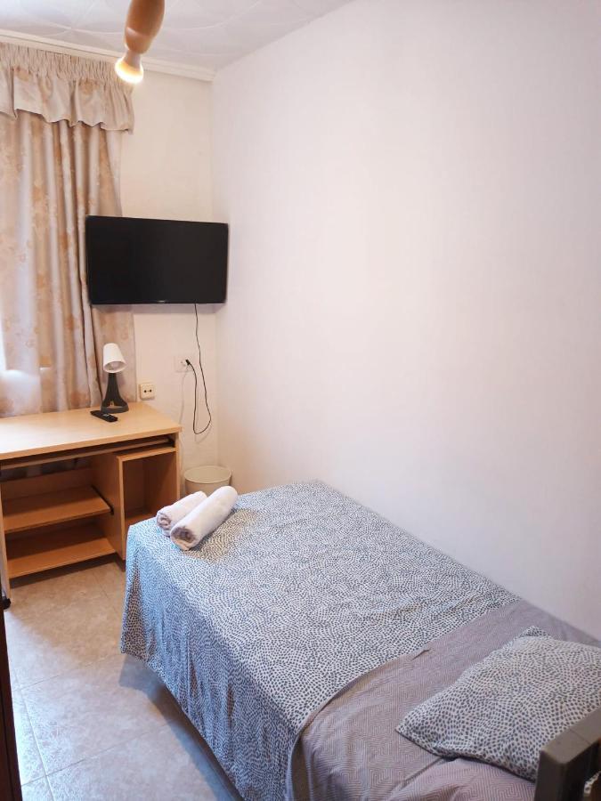 La Malvarrosa Beach Rooms In Shared Apartment Valencia Eksteriør bilde