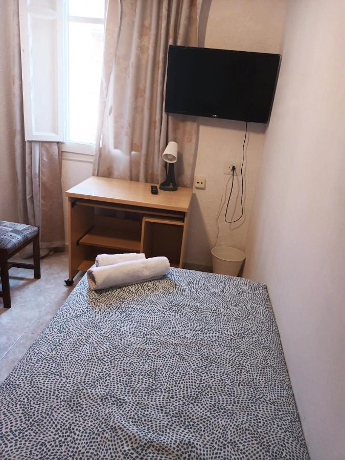 La Malvarrosa Beach Rooms In Shared Apartment Valencia Eksteriør bilde